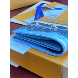 ルイヴィトン メンズ モノグラム 風景プリント ポルトフォイユ スレンダー 二つ折り財布 コンパクト財布 ブルー M29742