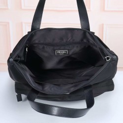 プラダ メンズ Re-Nylon サフィアーノレザー トライアングルロゴ 縦型 トートバッグ ビジネスバッグ ブラック 175代工 男女兼用