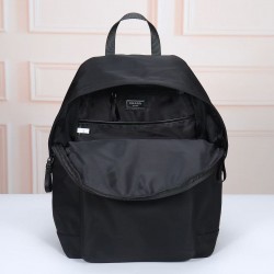 プラダ メンズ Re-Nylon サフィアーノレザー トライアングルロゴ バックパック リュックサック ブラック 175代工 男女兼用