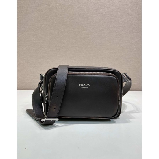 プラダ メンズ アンティーク ナッパレザー 本革 ショルダーバッグ カメラバッグ クロスボディバッグ ブラウン 2VH218 男女兼用