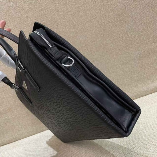 プラダ メンズ ウェーブ型押しレザー 本革 ダイヤルロック 2WAY ブリーフケース ビジネスバッグ 書類かばん ブラック 男女兼用