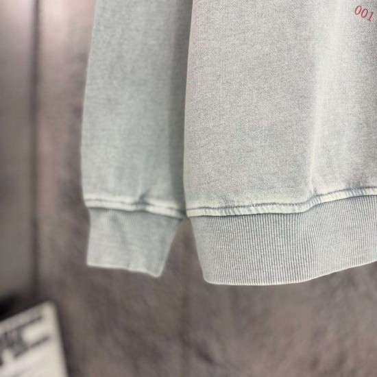 AMIRI 2026秋冬新作 スノーウォッシュ カレッジロゴ クルーネックスウェットシャツ トレーナー 男女兼用 メンズ レディース