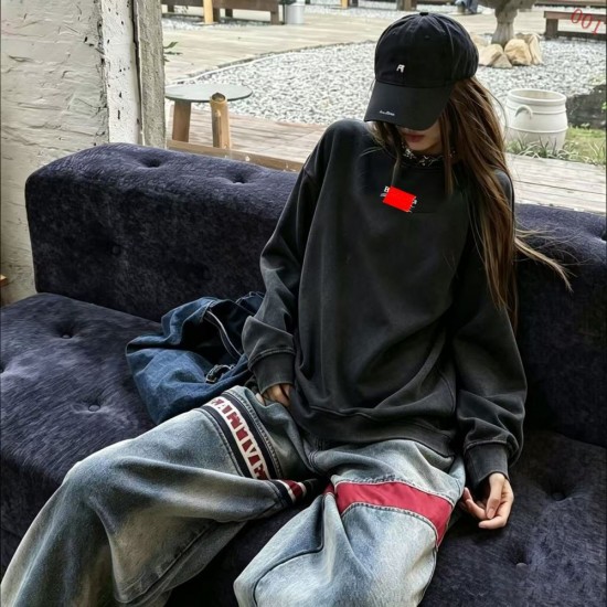 BALENCIAGA 2026秋冬新作 スノーウォッシュ テープディテール クルーネックスウェットシャツ 男女兼用 メンズ レディース