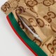 GUCCI グッチ 2026早春新作 ジャンボGG スーパーGG 総柄 ウェビングライン（赤緑） ジョガーパンツ トラックパンツ キャメル 男女兼用