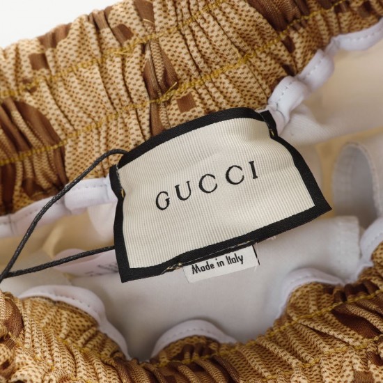GUCCI グッチ 2026早春新作 ジャンボGG スーパーGG 総柄 ウェビングライン（赤緑） ジョガーパンツ トラックパンツ キャメル 男女兼用