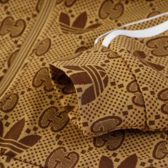 GUCCI × adidas グッチ アディダス コラボ ダブルG トレフォイル 三つ葉ロゴ 総柄 トラックジャケット ブルゾン キャメル 男女兼用