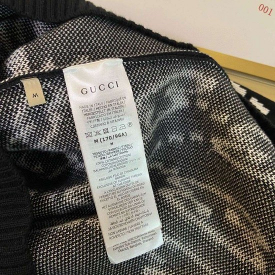 GUCCI グッチ 2026早春新作 ウェーブGG モノグラム 鹿の子編み クルーネック ニットセーター プルオーバー ブラック×ホワイト 男女兼用