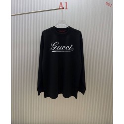 グッチ ロゴプリント クルーネック 長袖スウェットシャツ Tシャツ オフホワイト ブラック メンズ レディース
