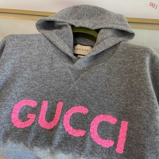 GUCCI グッチ フロントロゴ 刺繍 ニットフーディー パーカー グレー × ピンク ウールブレンド 男女兼用 肖戦同款
