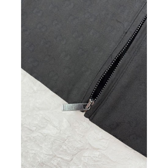 GUCCI グッチ SS26 GG総柄 暗紋ジャカード スタンドカラー ジップアップジャケット ブルゾン ブラック 男女兼用