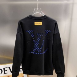 ルイ・ヴィトン 2026AW ビッグVロゴ 中東クリスタル装飾 クルーネック長袖スウェット ロンT 黒 白 メンズ レディース