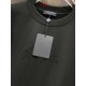 ルイ・ヴィトン 2026AW ビッグVロゴ 中東クリスタル装飾 クルーネック長袖スウェット ロンT 黒 白 メンズ レディース