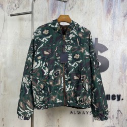 ルイ・ヴィトン 2026FW モノグラム迷彩 リバーシブル フーデッドジャケット 迷彩 カーキ メンズ レディース