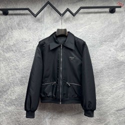 プラダ トライアングルロゴ 襟付き パデッドジャケット 黒 M L XL XXL メンズ レディース