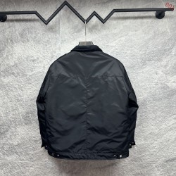 プラダ トライアングルロゴ 襟付き パデッドジャケット 黒 M L XL 2XL 3XL メンズ レディース