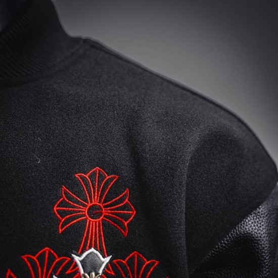 CHROME HEARTS クロムハーツ 2026FW 重工クロス刺繍 メルトンウール 切替 スタジャン ブルゾン 男女兼用