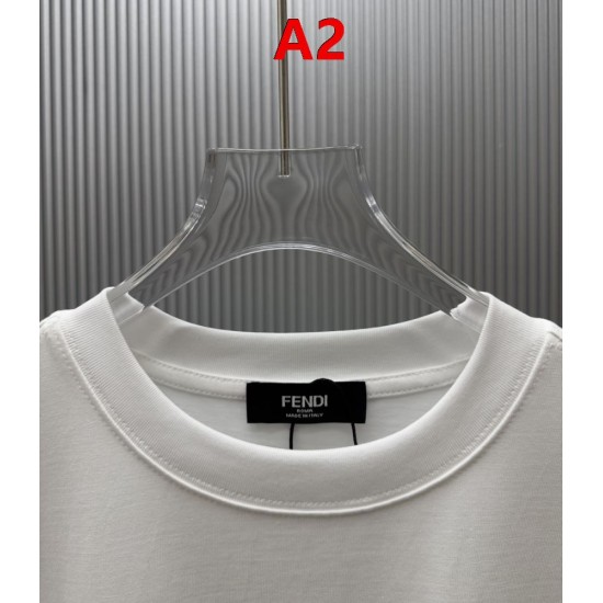 FENDI フェンディ ズッカ柄 ベア グラフィックロゴプリント クルーネック ロングTシャツ スウェット 2色展開 男女兼用