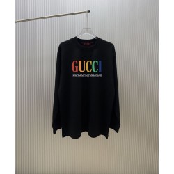 GUCCI グッチ レインボーロゴ ワールドシティプリント クルーネック ロングTシャツ スウェット 2色展開 男女兼用