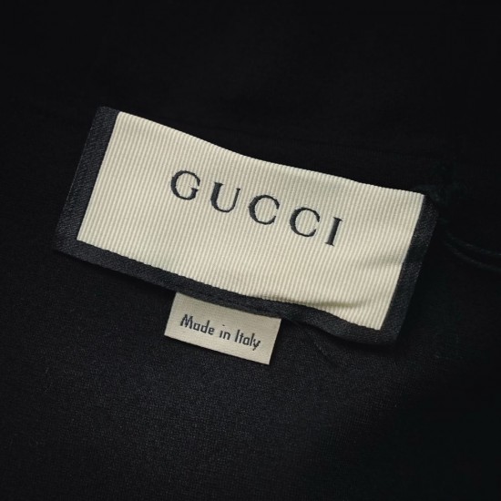GUCCI グッチ 25FW サイドロゴテープ切替 ジップアップパーカー フーディー ブラック 男女兼用
